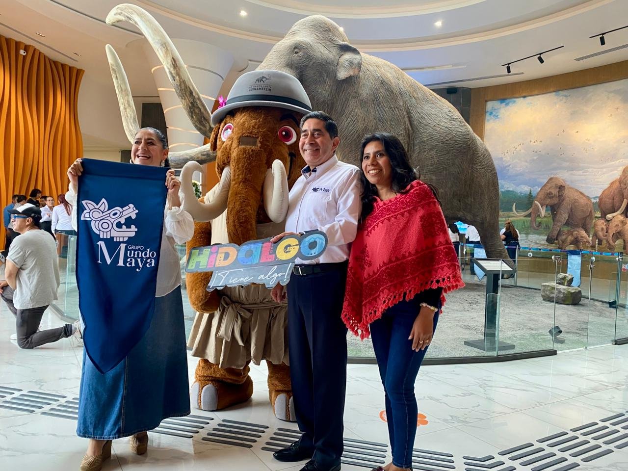 PRESENTAN NUEVA IDENTIDAD DE GRUPO MUNDO MAYA EN EL MUSEO DEL MAMUT